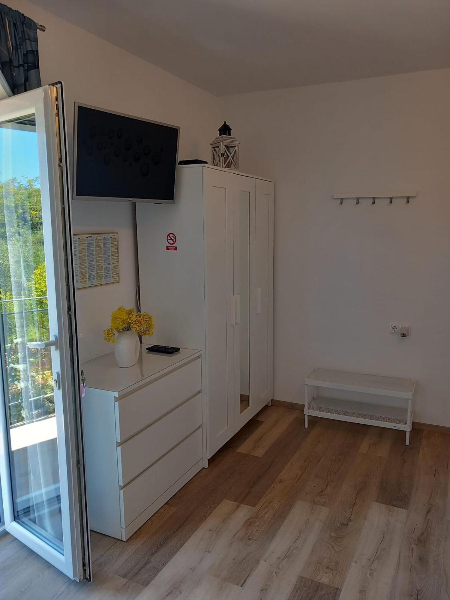 Ivka Apartment Хвар Екстериор снимка