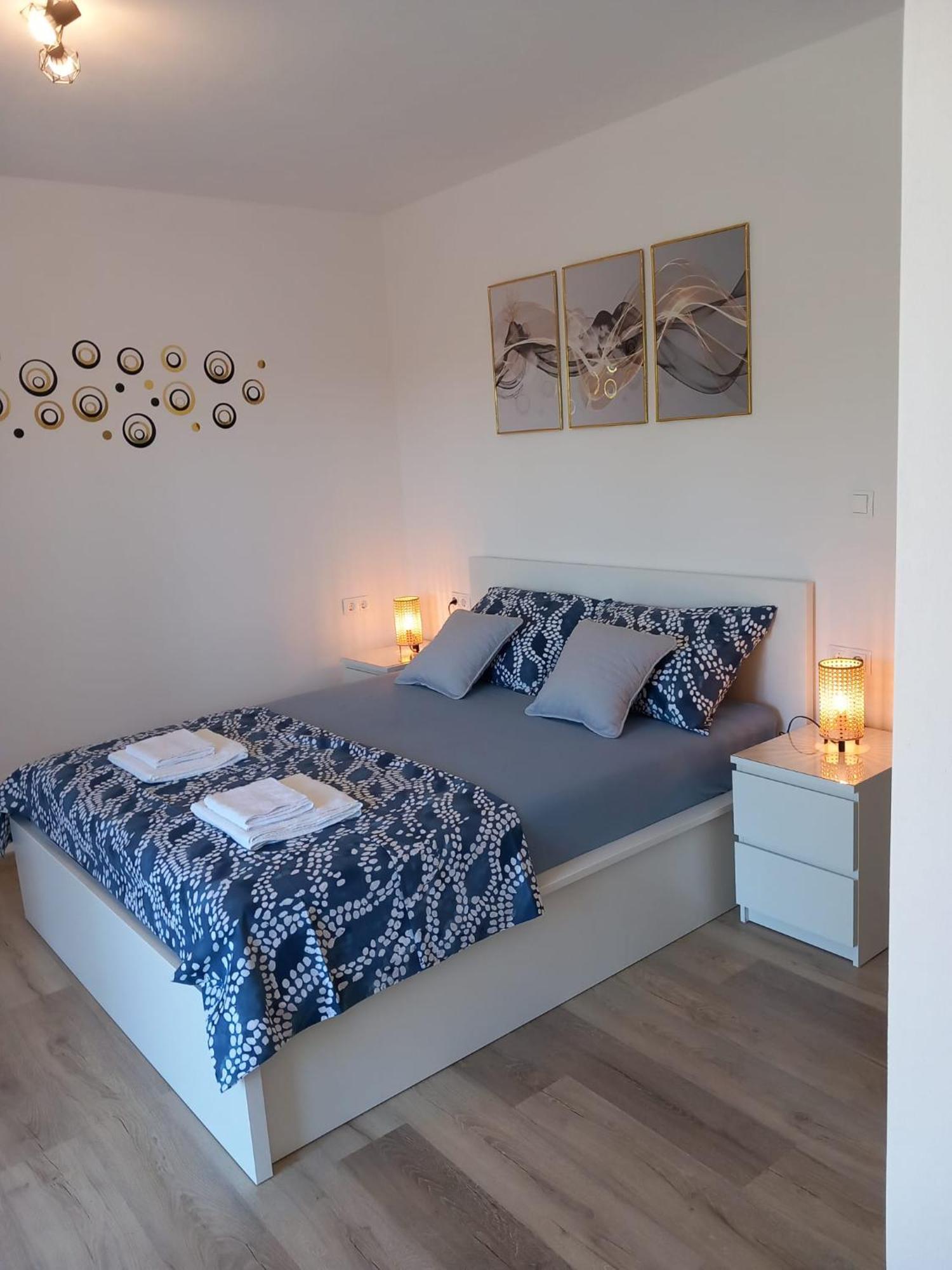 Ivka Apartment Хвар Екстериор снимка